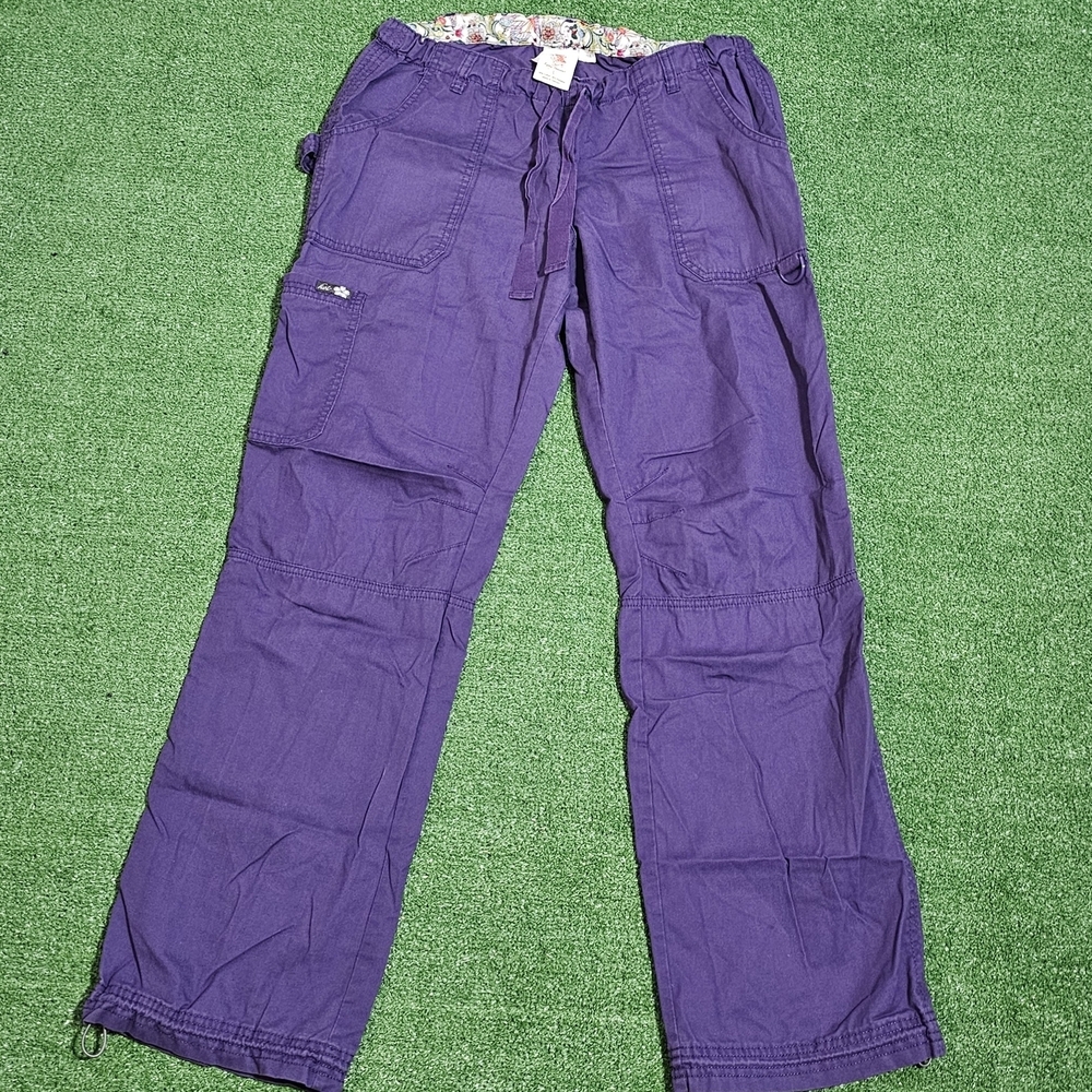 Vibrant Purple Cargo Pants - Picture 2 of 8